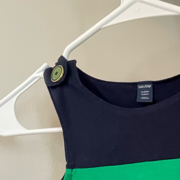 SALE! BabyGap Navy & Green Color Blocked Shift Dress. CUTEST EVER!!! Size: 5T. - Picture 4 of 12
